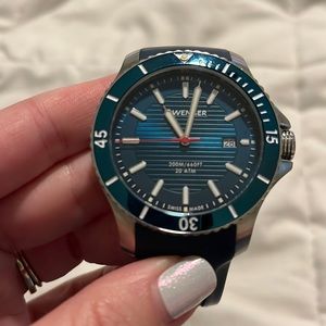 Wenger Mens Sports Analog display SWISS quartz watch